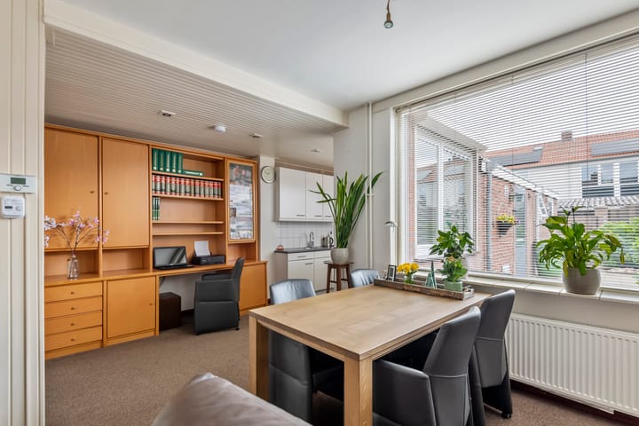 Foto 7 van Meidoornstraat 16