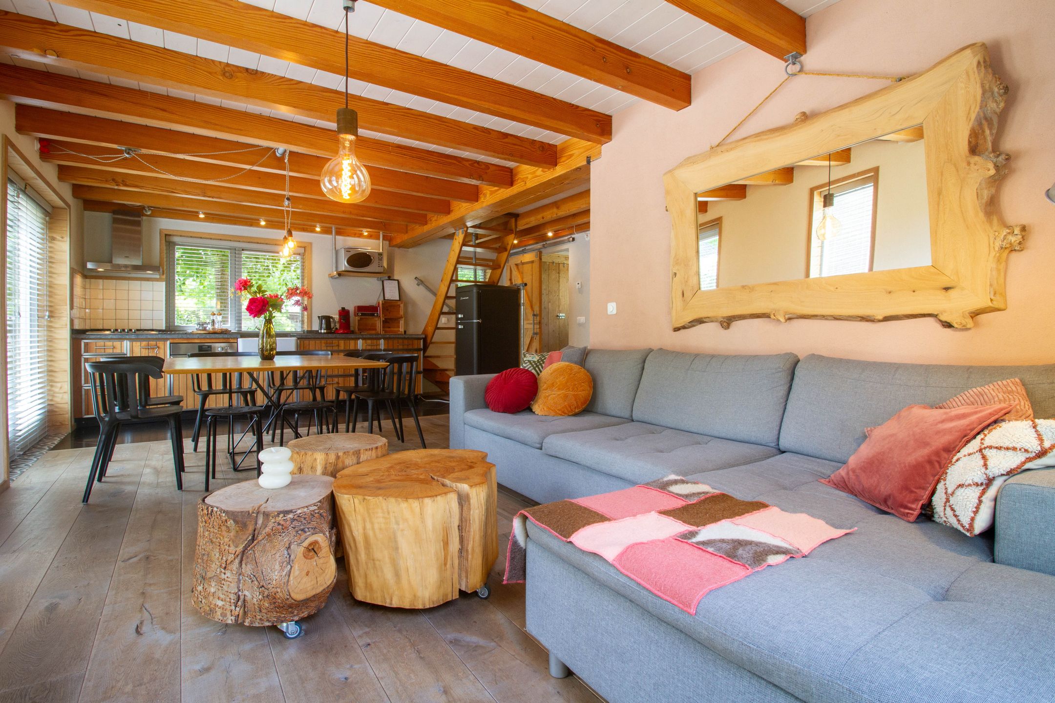 Photo 12 of Dorpsstraat 77-1