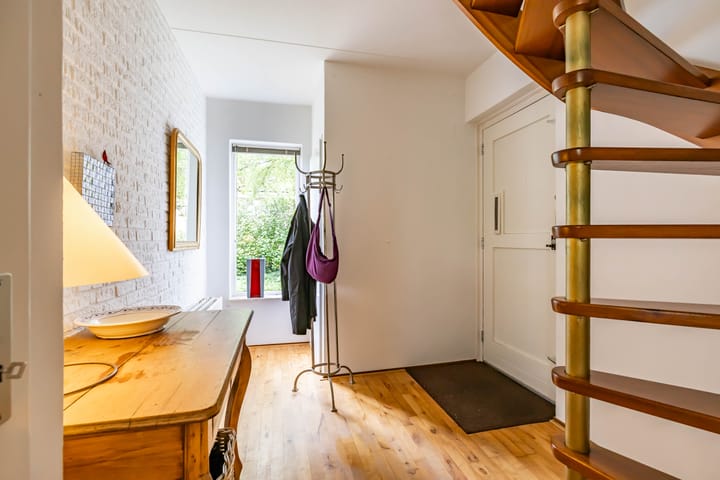 Foto 10 van Landsteinerweg 23