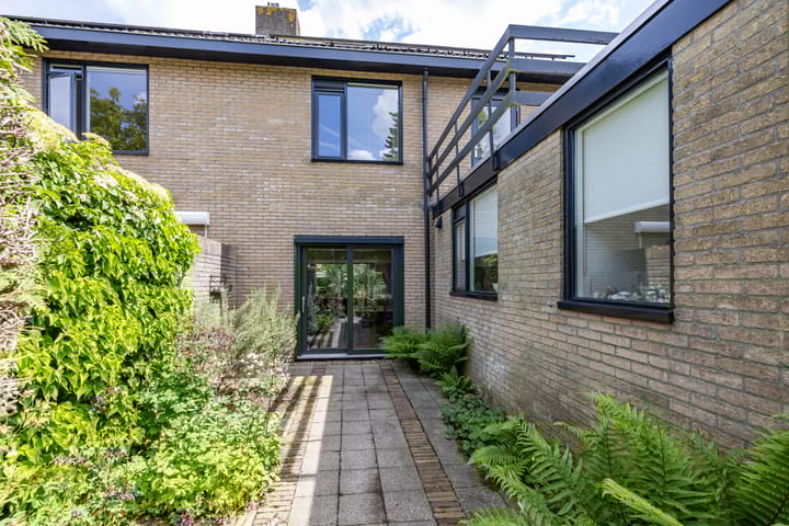 Foto 44 van Landsteinerweg 23