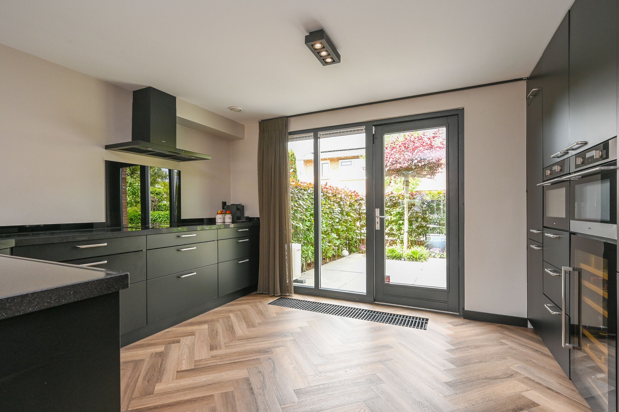 Foto 21 van Fie Carelsenlaan 82