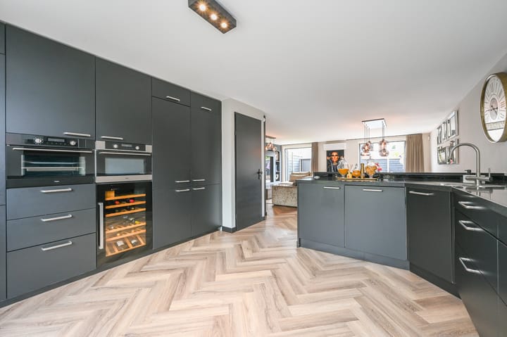 Foto 23 van Fie Carelsenlaan 82