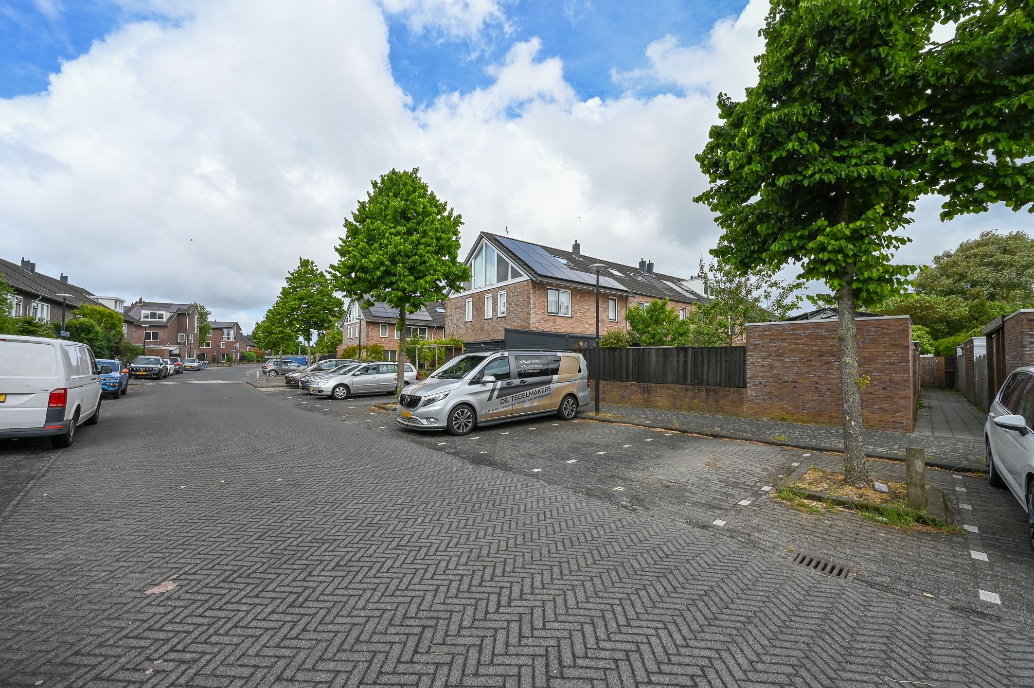 Foto 42 van Fie Carelsenlaan 82