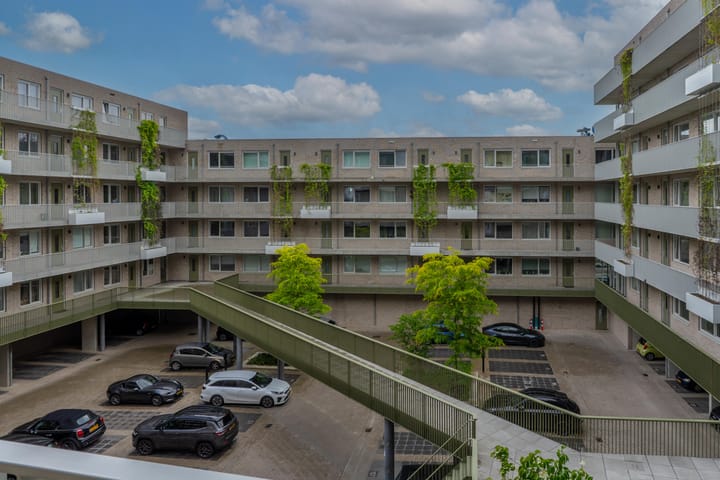 Foto 20 van Waalbandijk 253