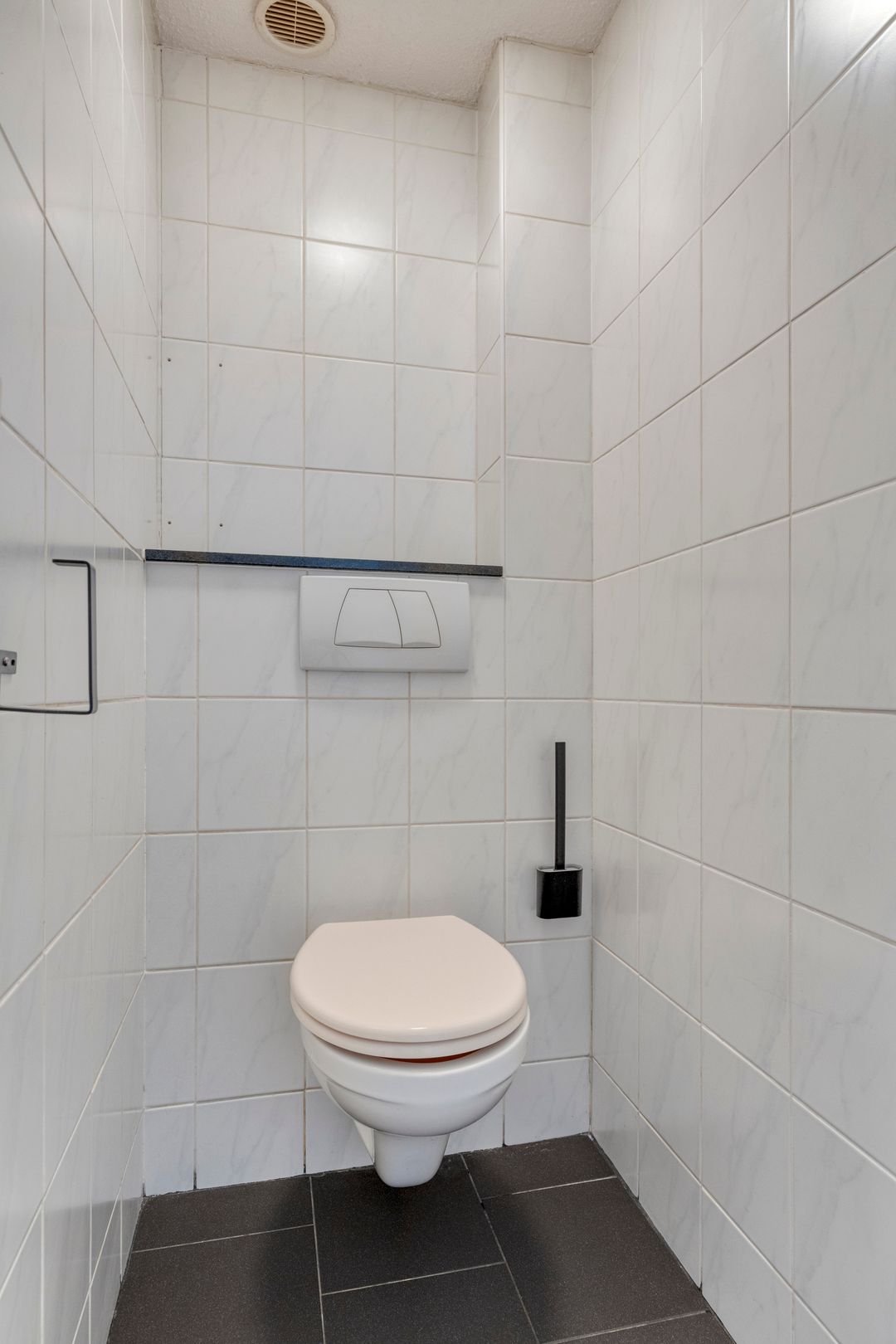 Photo 13 of Meerstraat 36-A