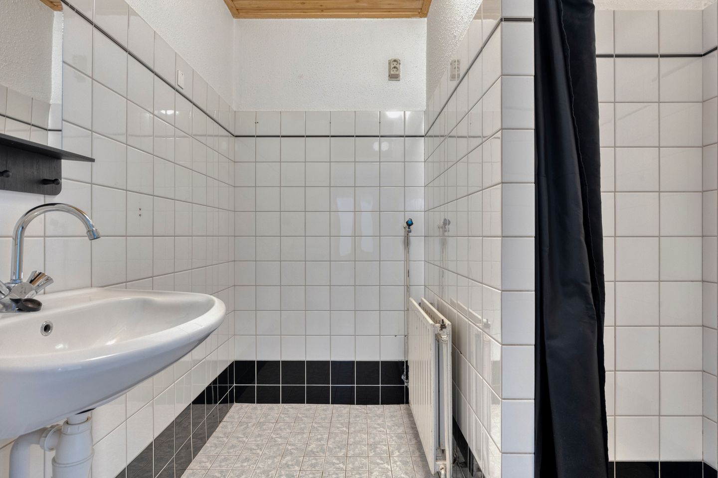 Photo 14 of Meerstraat 36-A