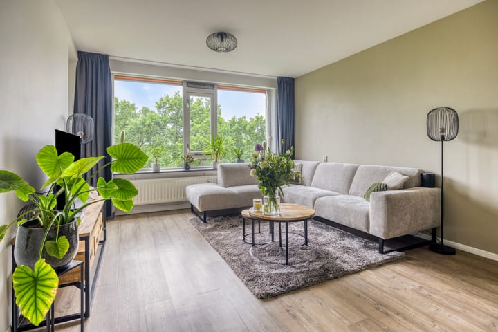 Foto 2 van Rozenhof 88