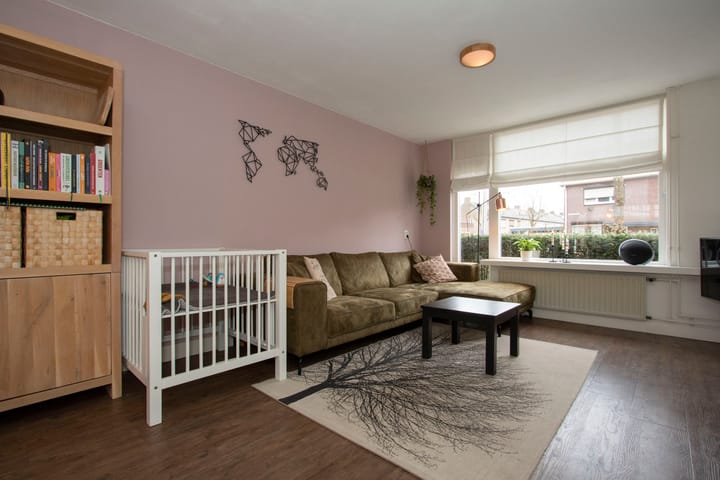 Photo 6 of Molenveldstraat 73