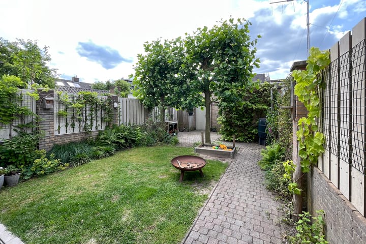 Photo 38 of Molenveldstraat 73