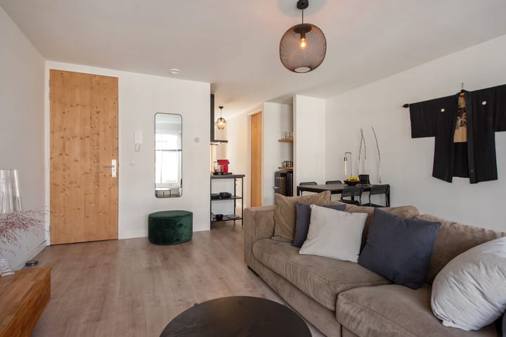 Foto 8 van 2e De Riemerstraat 180