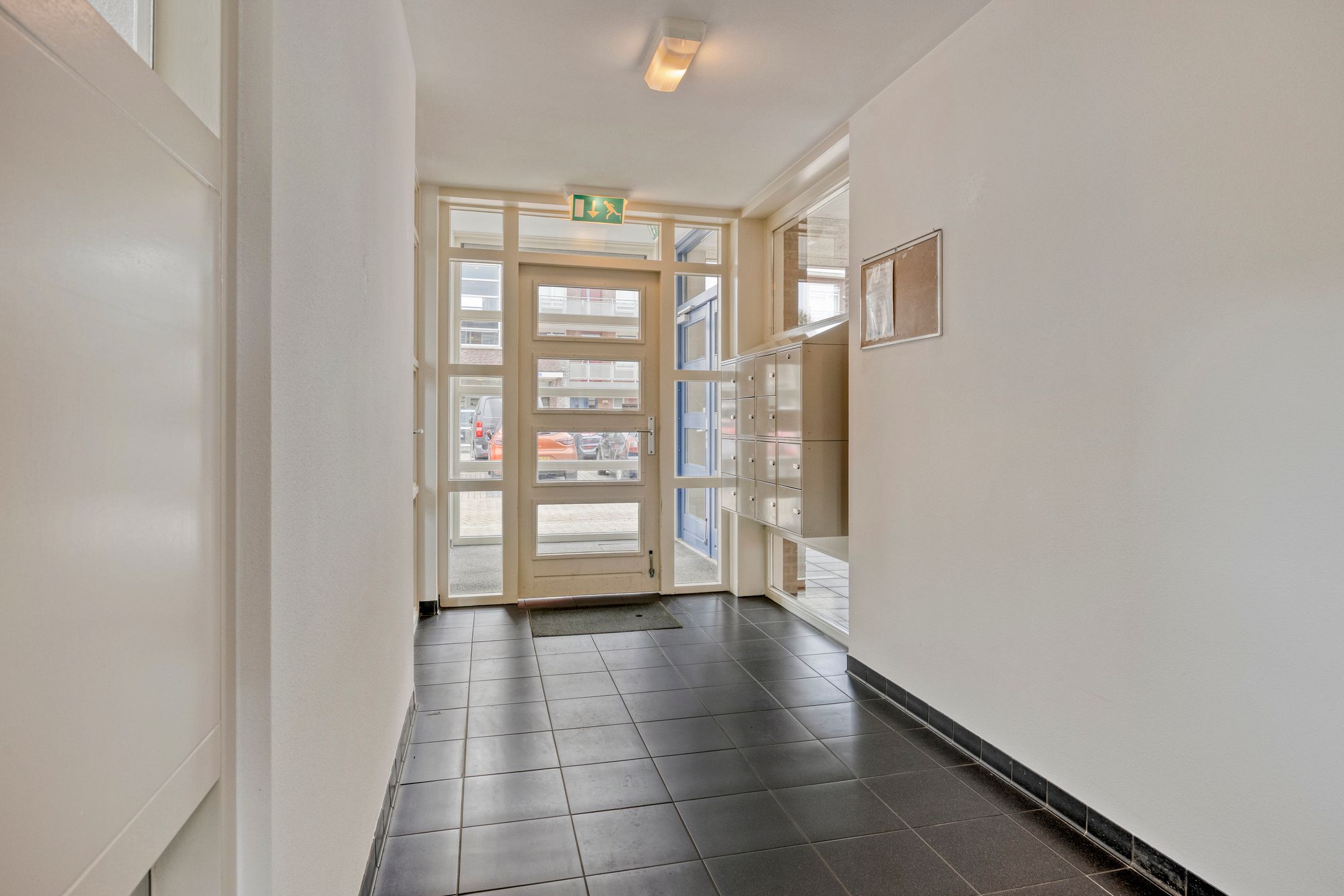 Foto 21 van Minervastraat 63