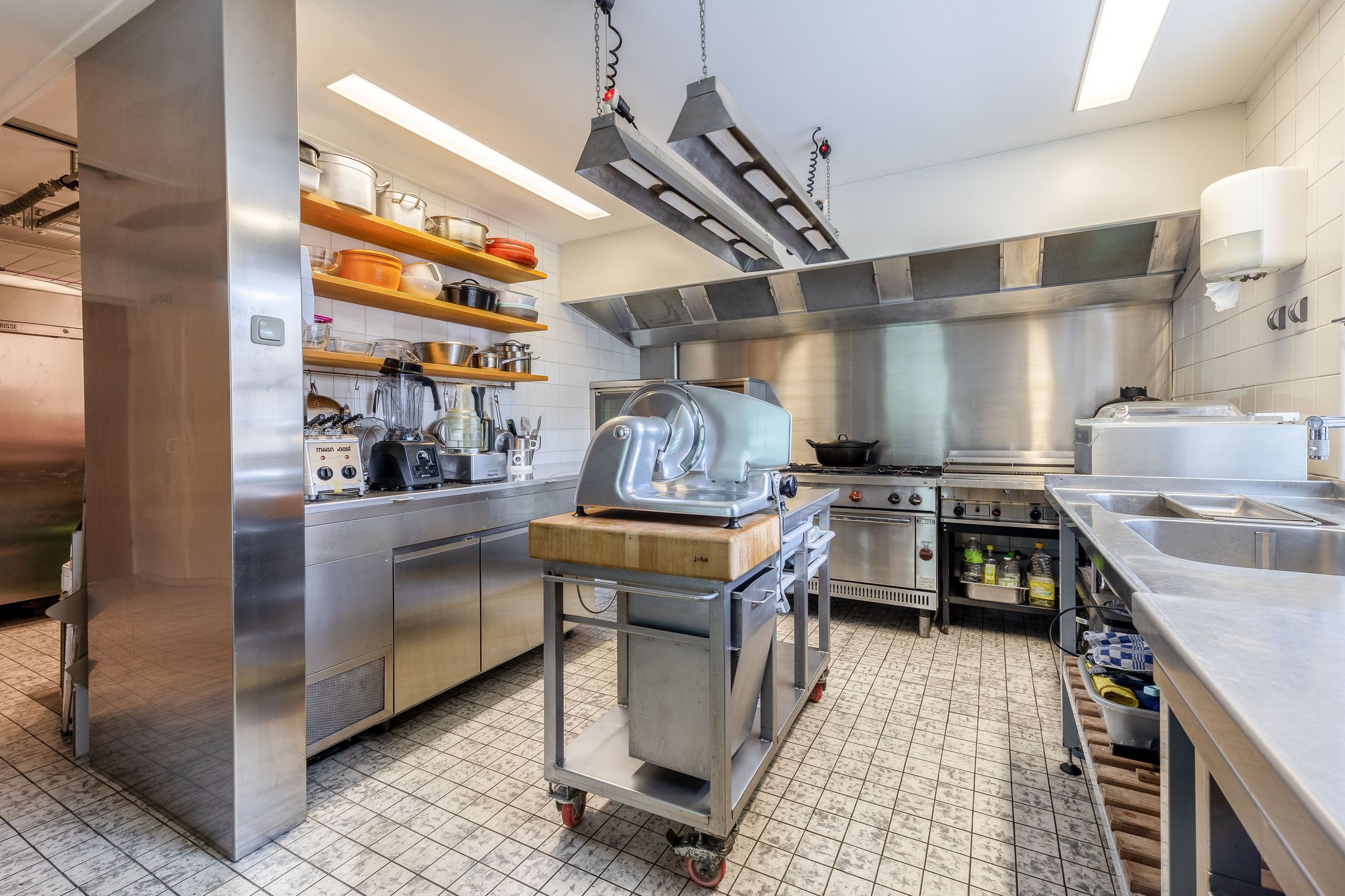 Foto 24 van Gelkenes 47-B