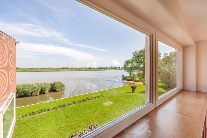 Foto 45 van Gelkenes 47-B