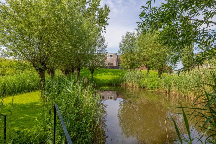 Foto 60 van Gelkenes 47-B