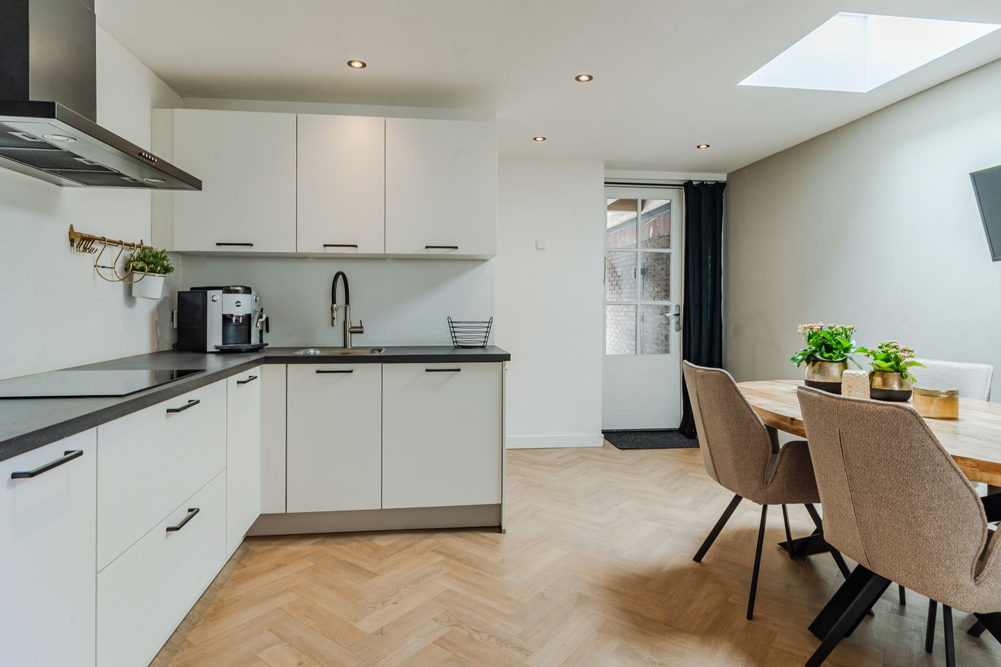 Foto 10 van Oeralweg 38