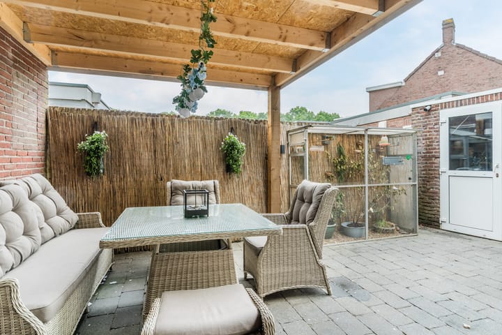 Foto 19 van Oeralweg 38