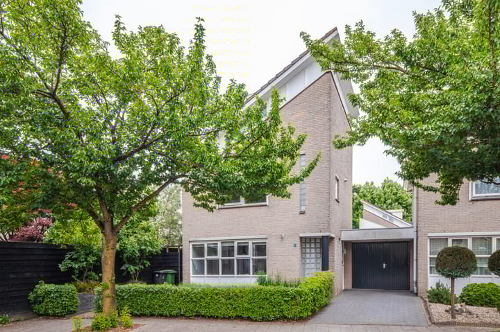 Foto 44 van Suze Groeneweglaan 1