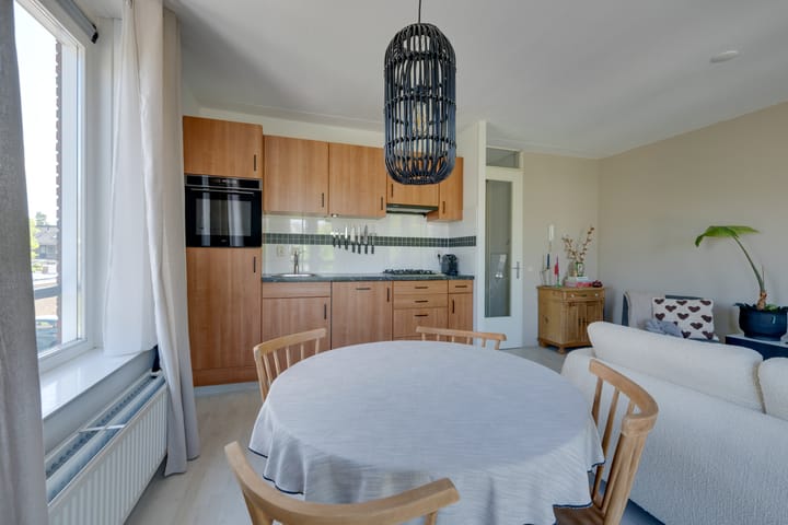 Foto 12 van Bernhardstraat 22