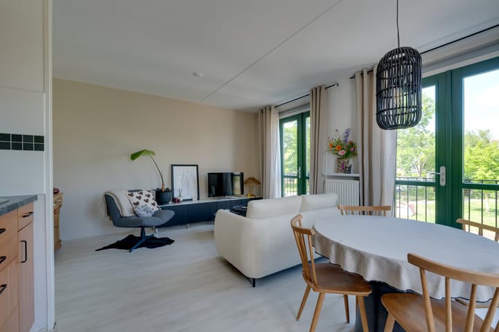 Foto 15 van Bernhardstraat 22