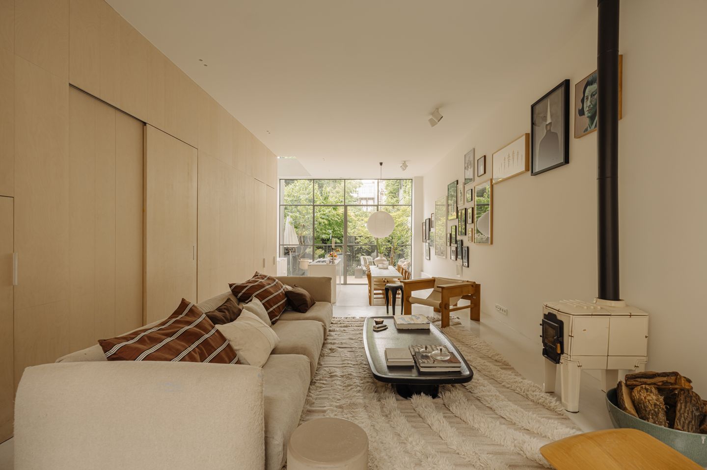 Foto 4 van Alberdingk Thijmstraat 24-H