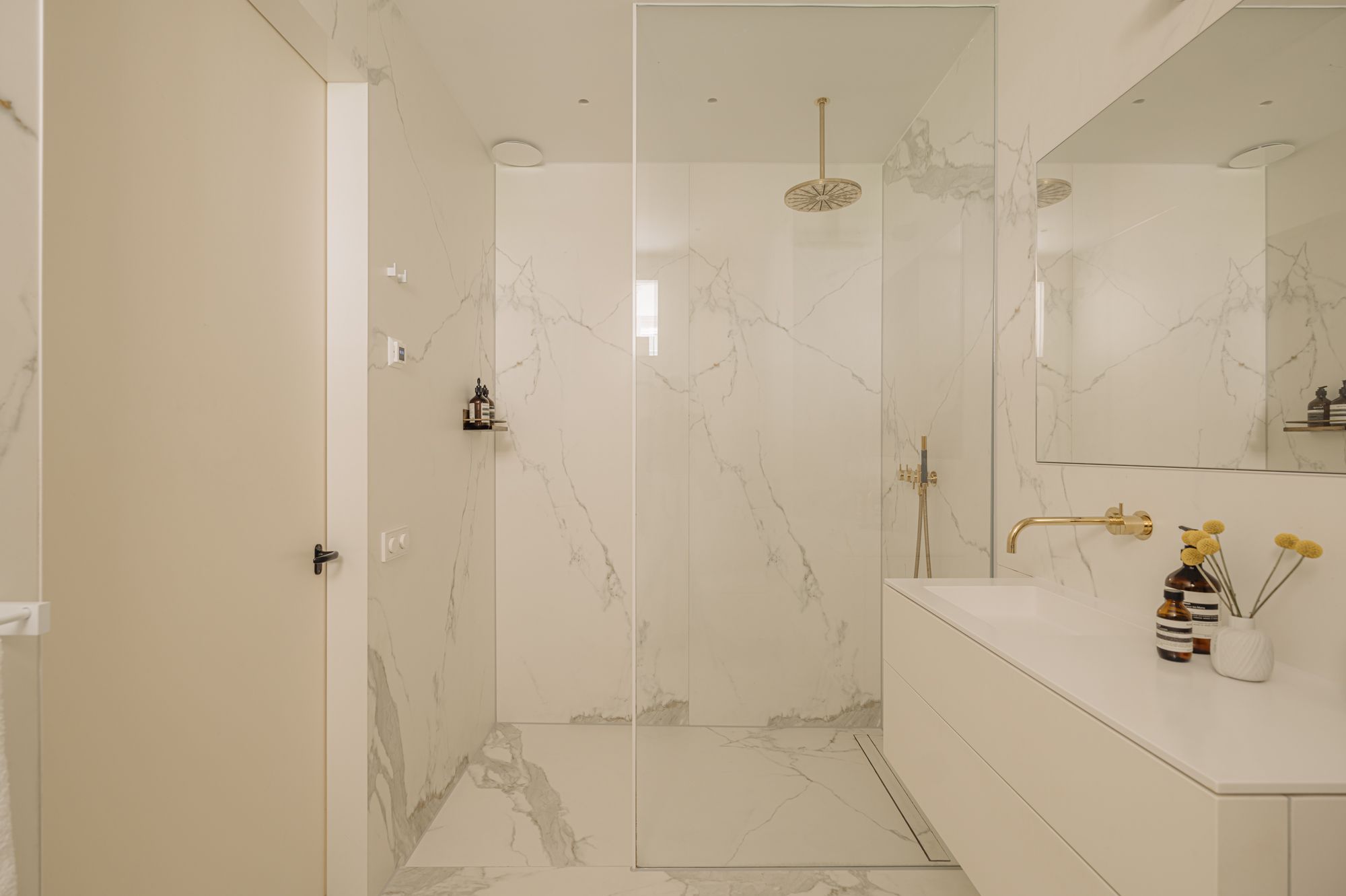 Foto 18 van Alberdingk Thijmstraat 24-H