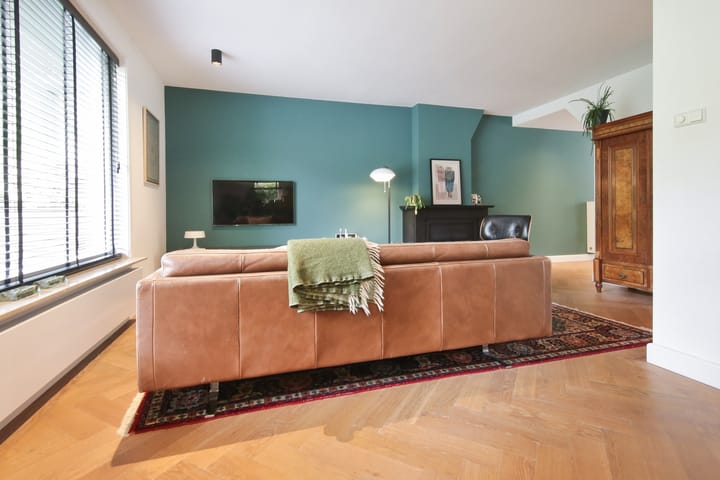 Foto 10 van Alberdingk Thijmlaan 16