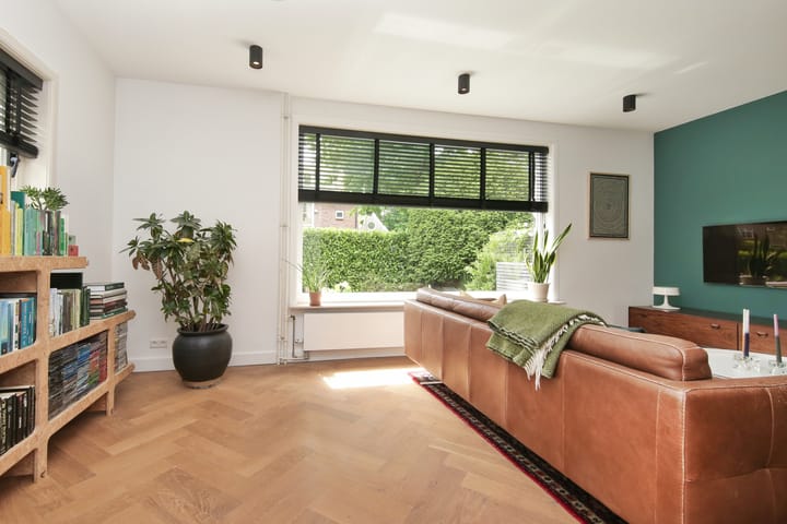 Foto 9 van Alberdingk Thijmlaan 16