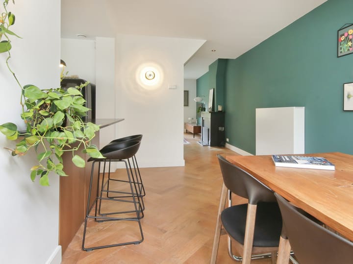 Foto 19 van Alberdingk Thijmlaan 16