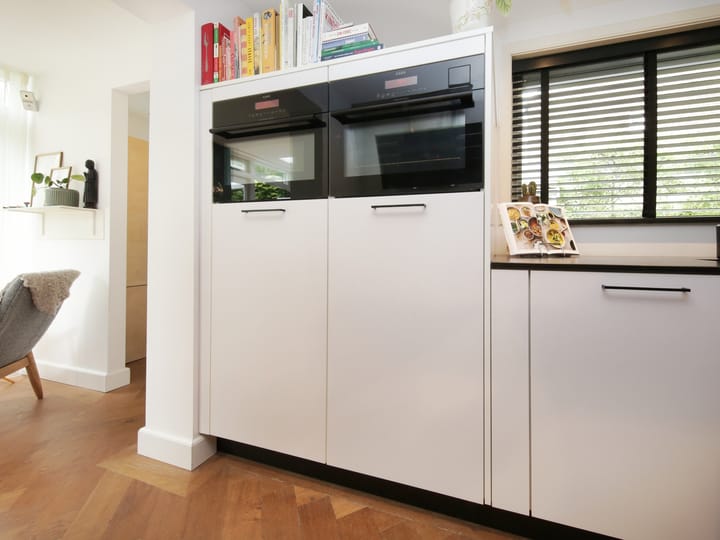 Foto 31 van Alberdingk Thijmlaan 16