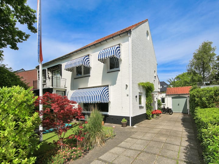 Foto 67 van Alberdingk Thijmlaan 16