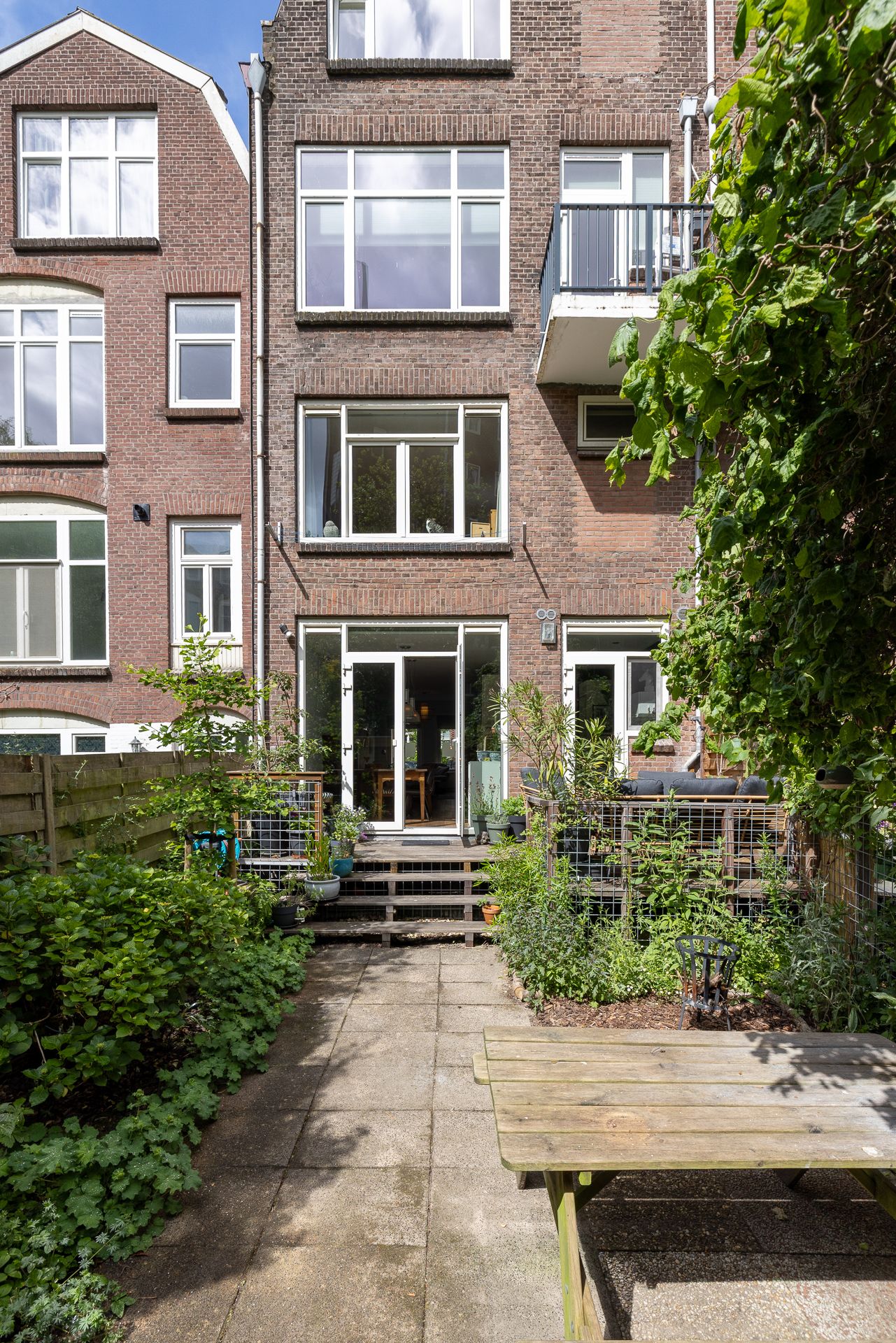 Foto 30 van Beatrijsstraat 54-B