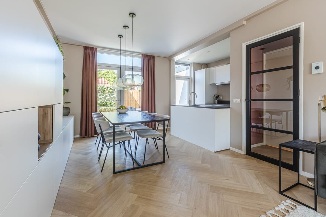 Photo 2 of Lanxmeersestraat 4