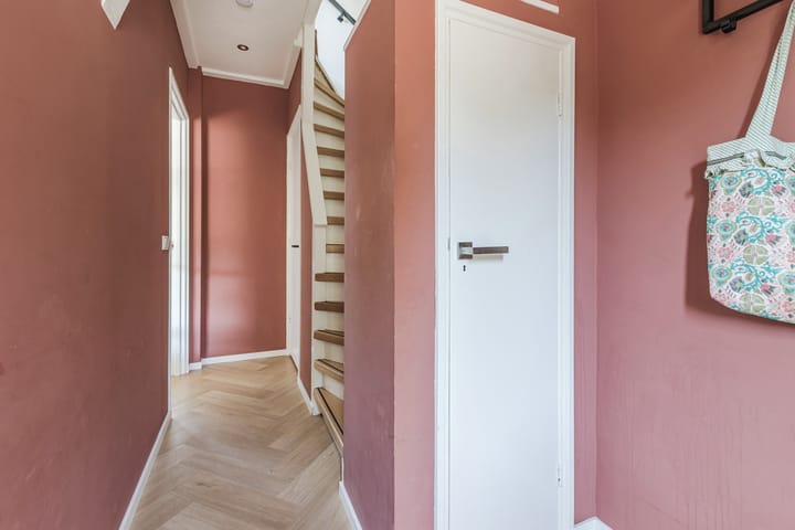 Photo 8 of Lanxmeersestraat 4