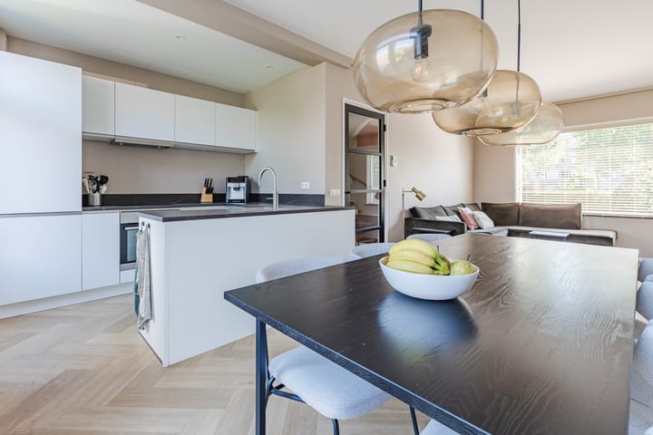 Photo 11 of Lanxmeersestraat 4