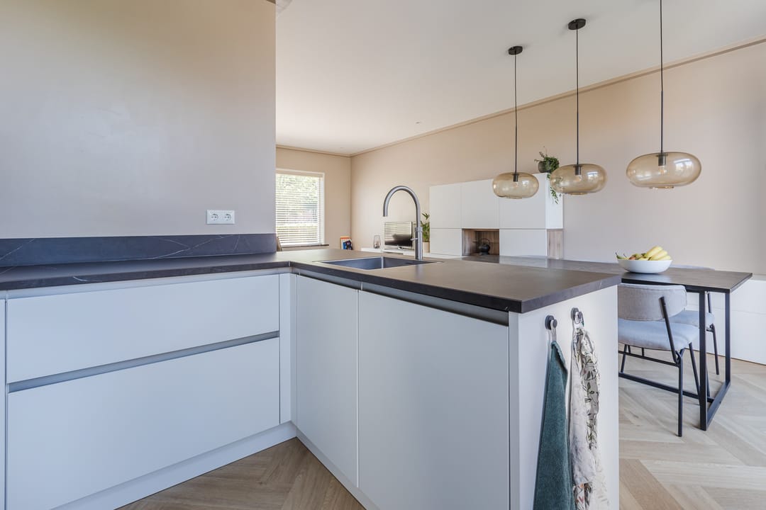 Photo 13 of Lanxmeersestraat 4