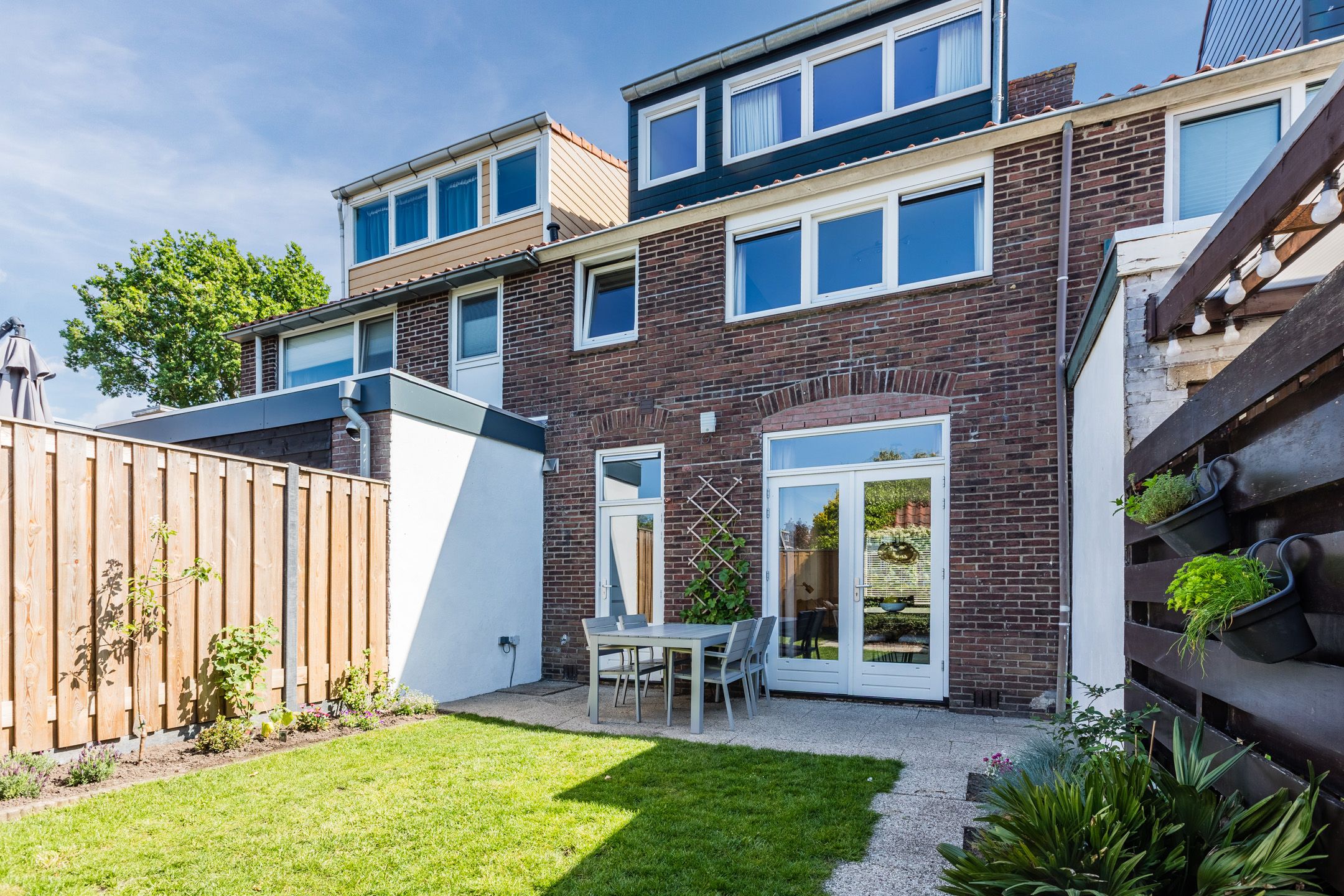 Photo 33 of Lanxmeersestraat 4