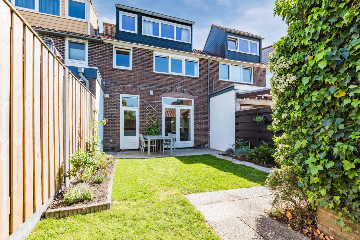 Photo 34 of Lanxmeersestraat 4