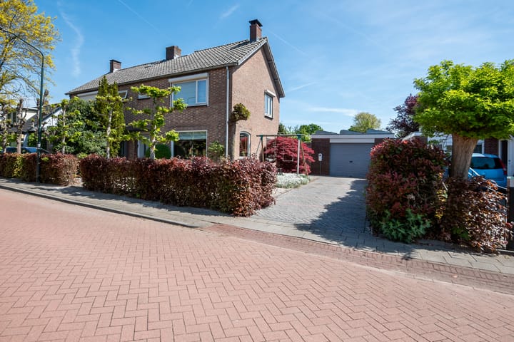 Photo 2 of Kerkstraat 13