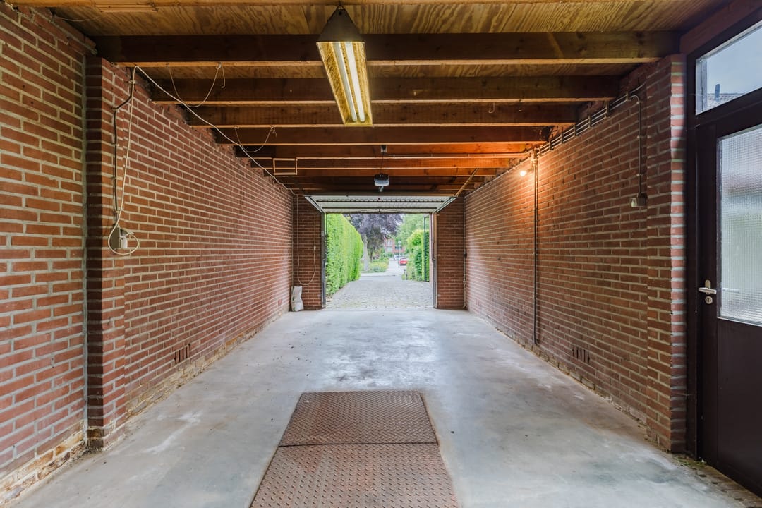 Photo 37 of Ariënsstraat 58