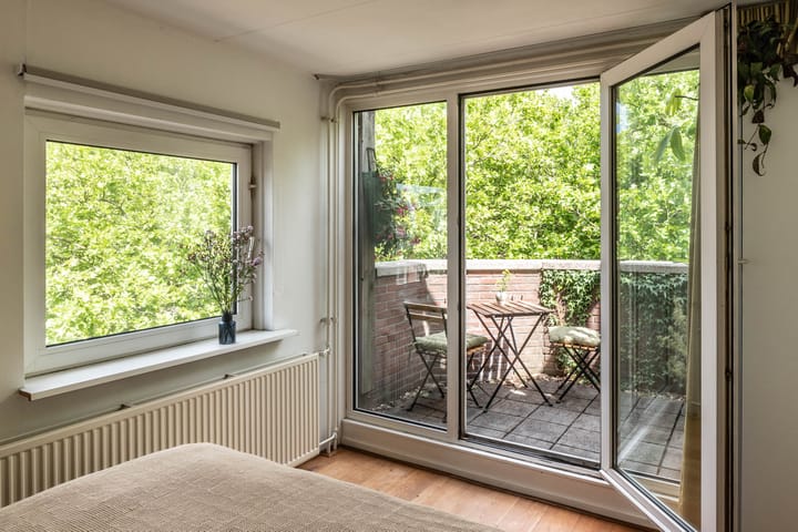 Foto 16 van Van Oldenbarneveldtplein 59