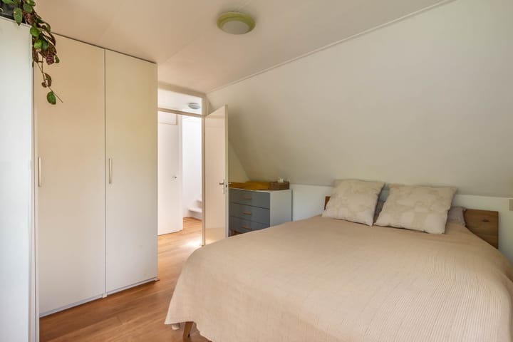 Foto 18 van Van Oldenbarneveldtplein 59