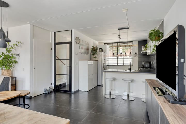 Foto 7 van Mr. Arend van der Woudenslaan 58