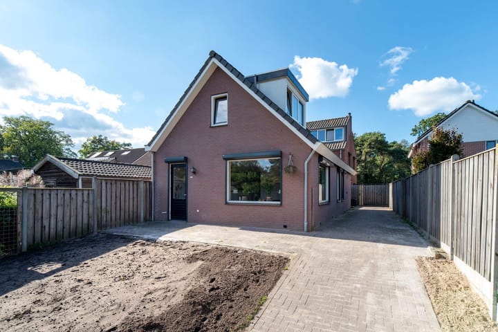 Foto 40 van Ericaweg 33