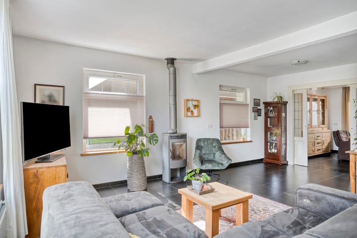 Foto 15 van Heistraat 19