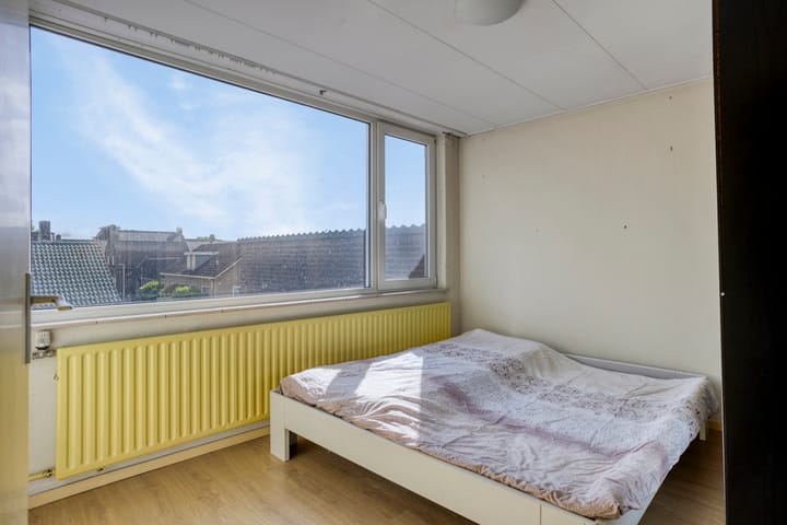 Foto 28 van Rechtestraat 14