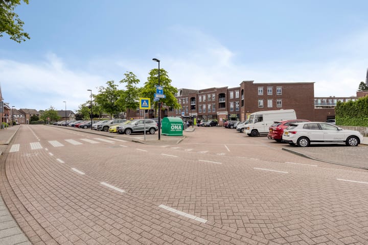 Foto 39 van Rechtestraat 14