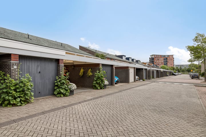 Foto 4 van Barbadosstraat 80