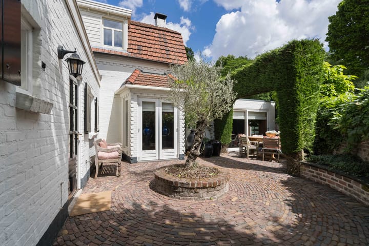 Foto 5 van Louis Regoutstraat 48