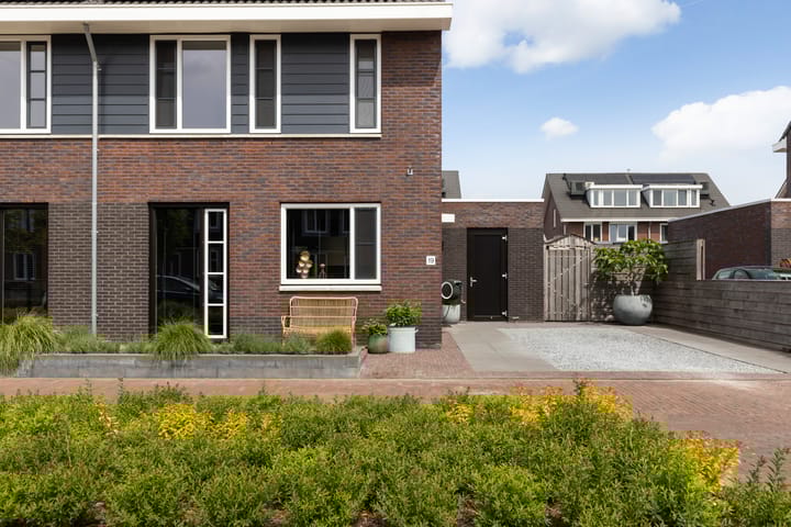 Foto 37 van Veendijk 19