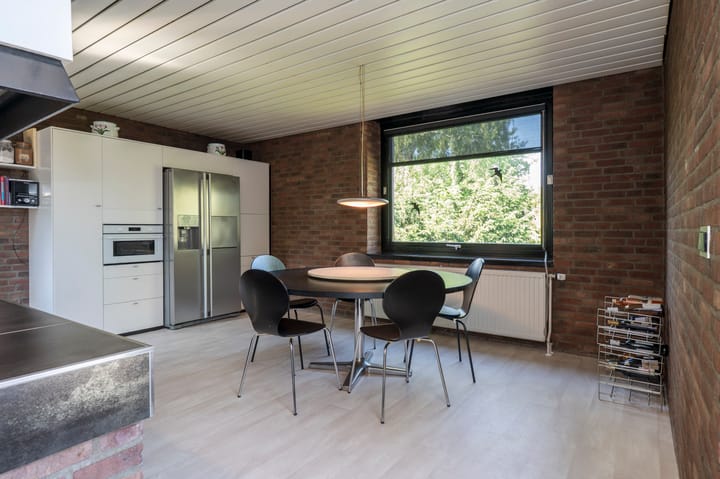 Photo 21 of Willibrordusstraat 6